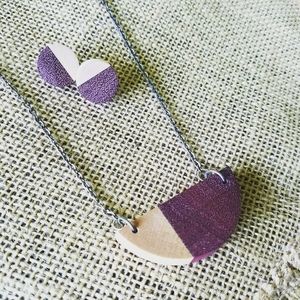 Wooden necklace and earrings set